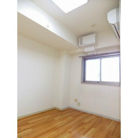 藤沢市湘南台２丁目の賃貸マンションの寝室