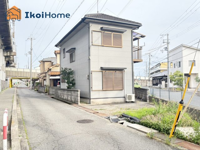 明石市魚住町西岡　中古戸建の駐車場|～ご見学に関して～平日や夜間でもご案内可能。決まったお時間で身動きが取れない方も臨機応変に対応します