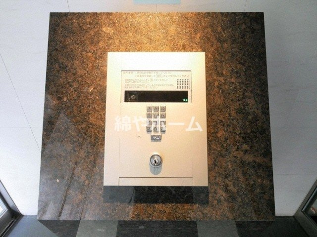 プレサンス難波セレクトのセキュリティ