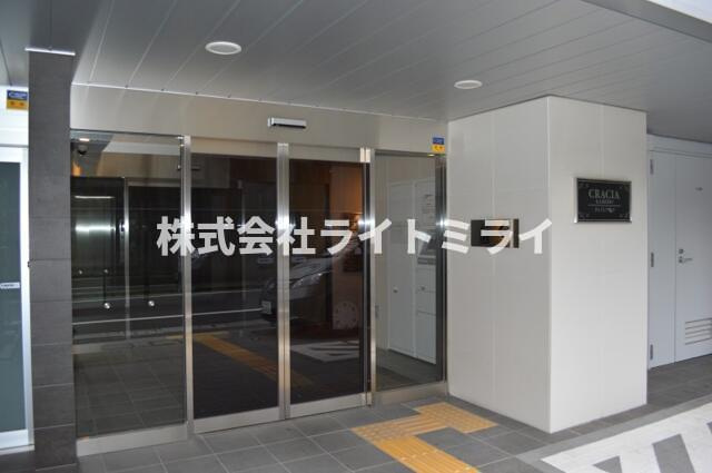 クレイシア亀戸のエントランス| 
