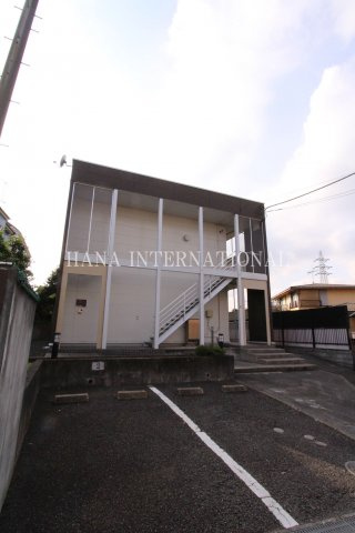 ニューイエナの駐車場