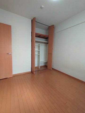 アーバンビュー錦町アベニューの洋室
