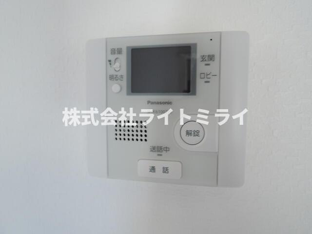 コローナ赤羽のセキュリティ|モニタ付インターホン 