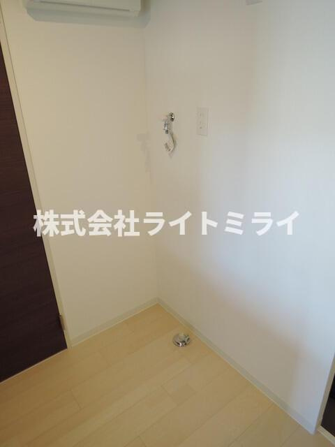 コローナ赤羽の設備|洗濯機置場 