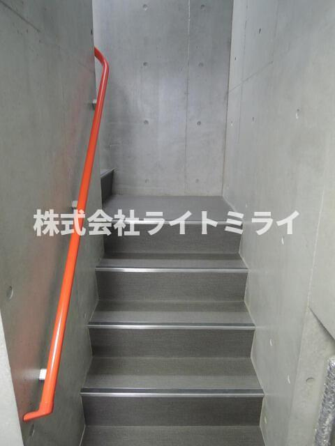 コローナ赤羽のその他共用部分|共用階段 