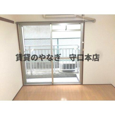 【洋室】 | シャトル中宮