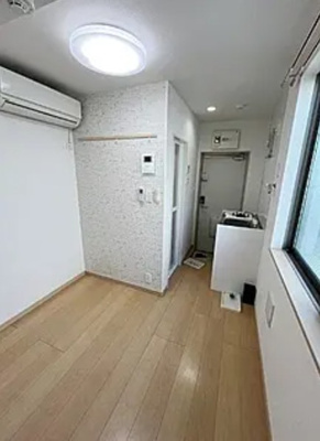 【居間・リビング】 | フェリチェット大井町 | 同仕様写真