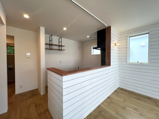 辻堂東海岸だけど、まるで西海岸のような佇まい♪中までKAWAIIスタイル◎な『藤沢市辻堂東海岸１丁目』新築戸建のキッチン