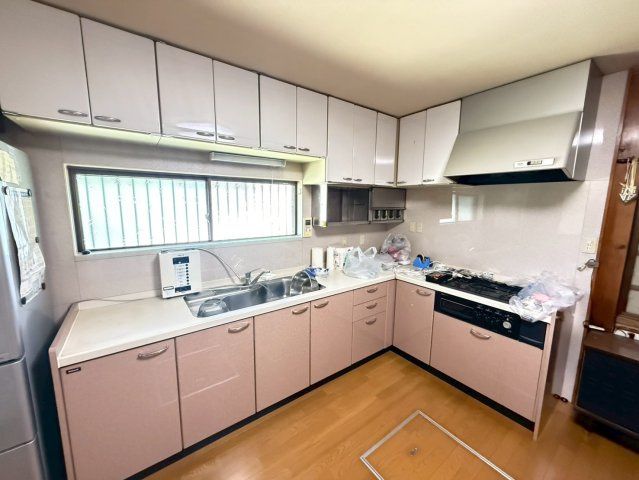 泉佐野市葵町2丁目　中古戸建のキッチン