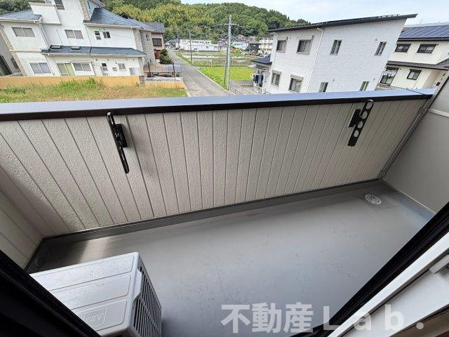 ベルイール　B棟のバルコニー