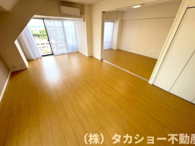 【居間・リビング】 | モアクレスト千葉　A棟