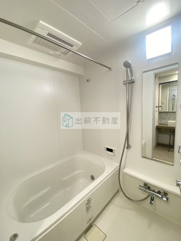 クレヴィアリグゼ西巣鴨の浴室