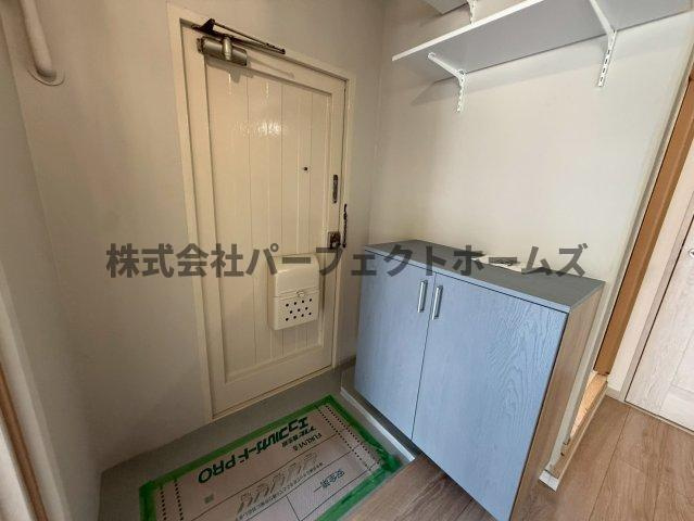 山田池住宅11号棟の玄関|毎日通る玄関はこちらです
