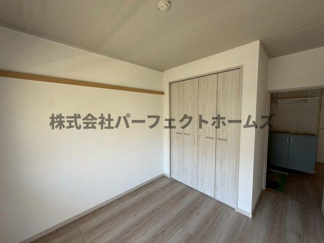 山田池住宅11号棟の洋室|きれいな洋室です