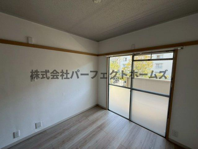 山田池住宅11号棟の洋室|個人の部屋や寝室として使える洋室です