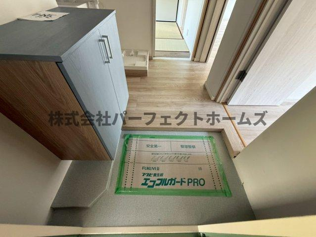 山田池住宅11号棟の玄関|毎日通る玄関はこちらです