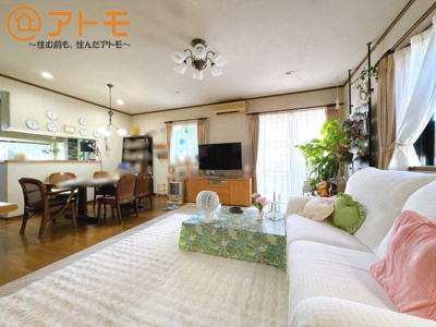 【居間・リビング】 | 駿河区池田　中古戸建
