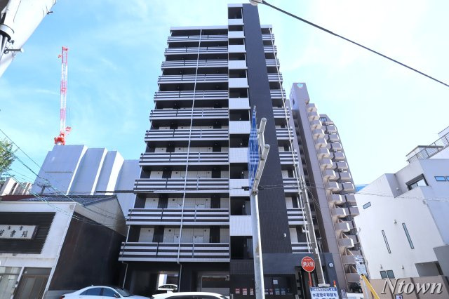 【外観】 | GRANDUKE代官町reverso | 外観は落ち着いています