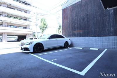 【駐車場】 | GRANDUKE代官町reverso