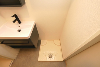 【設備】 | セレニテ難波ミラク参番館 | 洗濯機置き場です