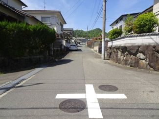 【前面道路含む現地写真】 | 川西市湯山台1丁目32の1　建築条件無土地
