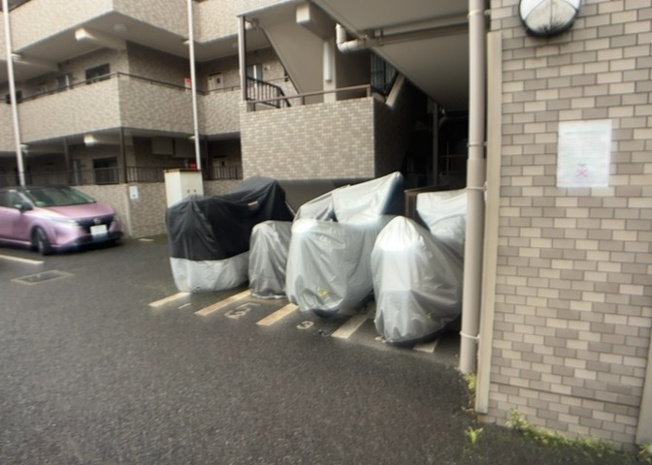 【駐輪場】 | ライオンズマンション小田急相模原第６ | マンションの駐輪場は、事前に空きがあるか確認を取ると安心です。せっかく入居したのに駐輪スペースがない！なんてことになったら大変ですよね。そこで、内見時や購入前にはまず事前に確認しておくと良いでしょう。