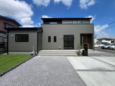 【外観】 | 高崎市江木町　新築住宅 | 現地ご案内ツアー開催中！早朝やお仕事帰りのご見学にもすぐ対応致します！見学ご予約はコアライブまでお気軽にお問い合わせ下さい！