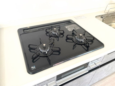 【キッチン】 | 秀栄マンション | ◆毎日使うものだからこそ、料理をする人にとって何口あるのかは重要なポイントですね！