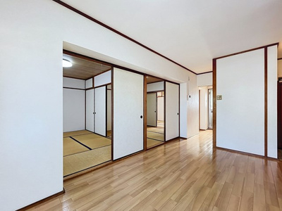 【居間・リビング】 | 城の前マンション