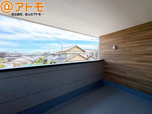 【バルコニー】 | 焼津市三ケ名3期　新築戸建　全1棟 | インナーバルコニーはお出かけ中の急な雨でも安心♪