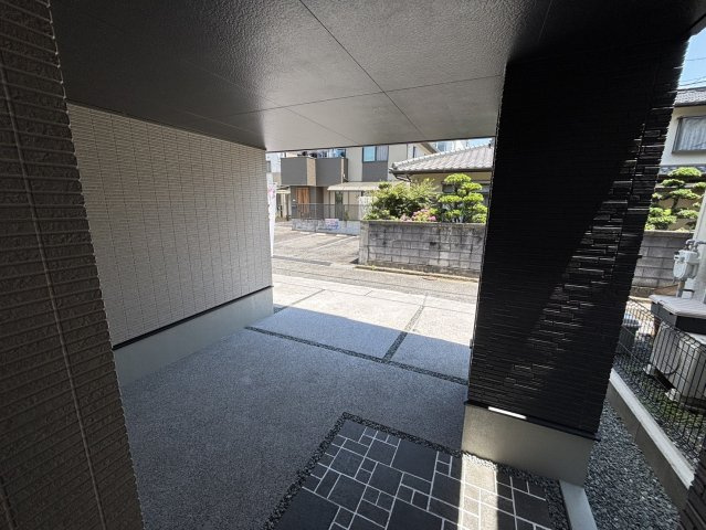 東区牛田南1丁目の駐車場