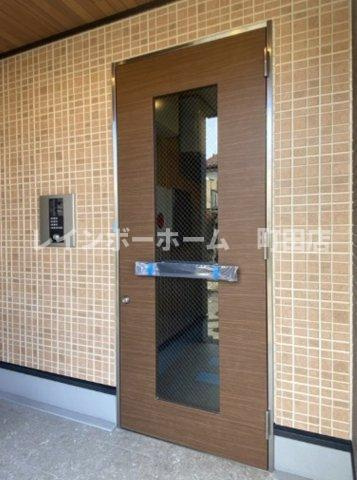 リブリ・鹿島※初期費用分割あと払いサービス利用可能物件のエントランス