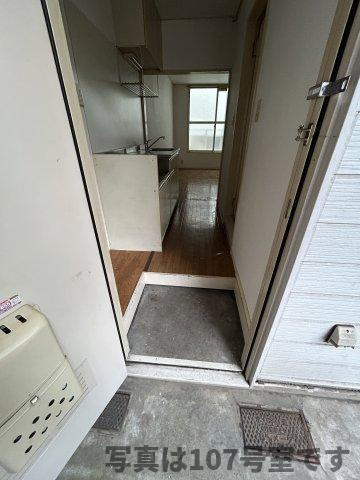 コーポ２１の玄関
