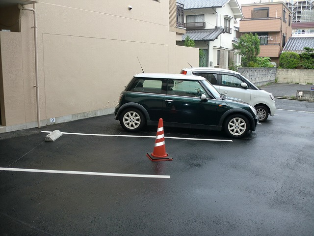 【駐車場】ラパーク