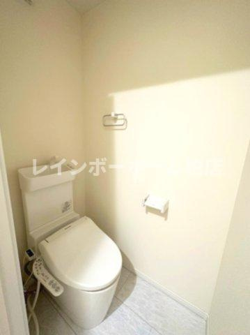 特典：仲介手数料が無料です!!のトイレ|ゆったりとした空間のトイレです