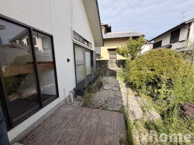 山手台6丁目一戸建ての庭