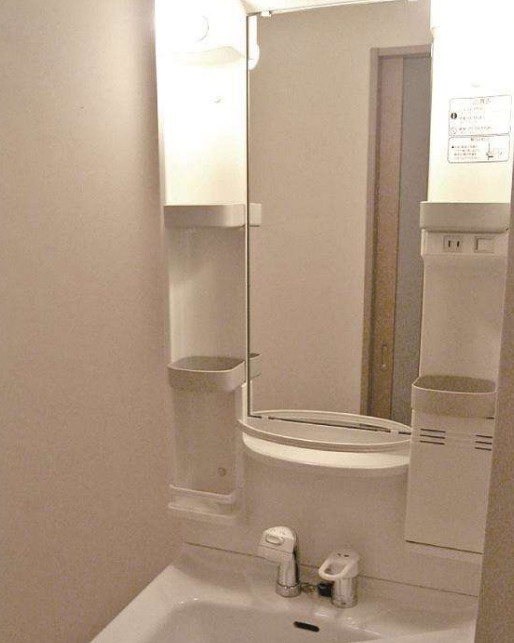 フレール南長崎の洗面所