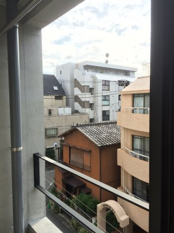 ＬＩＥＢＥ東中野の展望