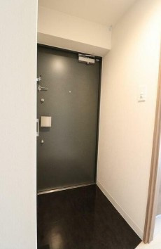 【玄関】 | ウェルスクエアイズム武蔵小山Ⅲ