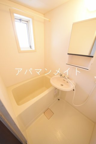 【浴室】 | ハイツ寿 | お風呂で日々の疲れを落としましょう