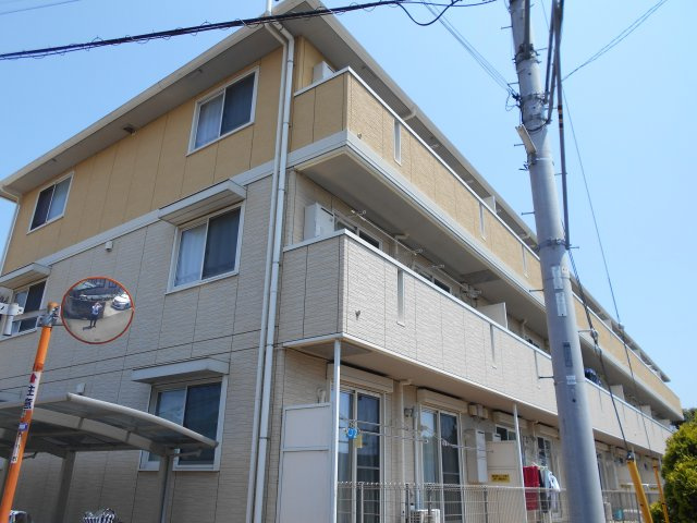 エクセル梨香の外観