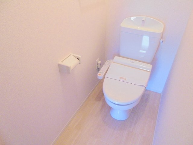 エクセル梨香のトイレ