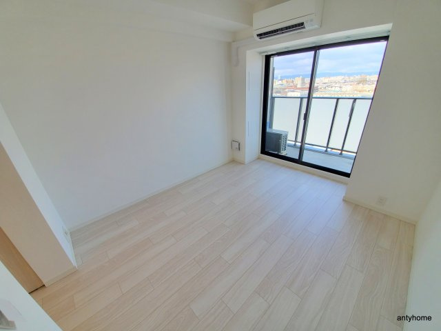 S-RESIDENCE高井田central　仲介手数料無料の居間・リビング