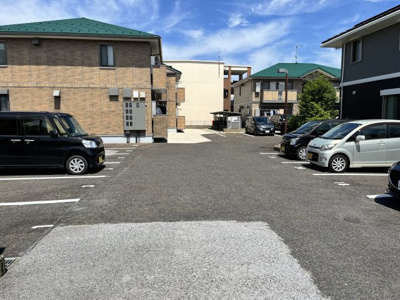 【駐車場】 | ロイヤルコート越坊A棟