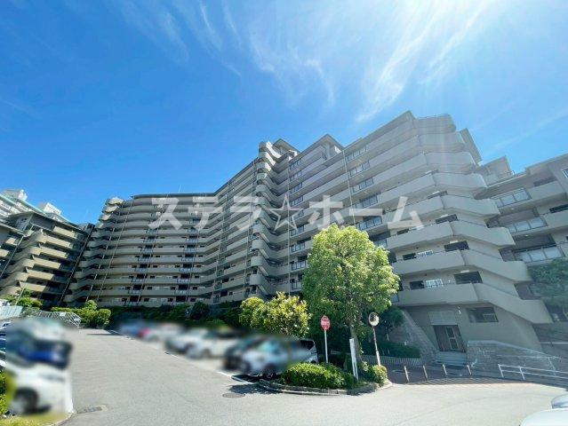 藤和千里ハイタウンの外観|きれいな外観です