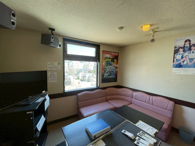 岩手県北上市一棟商業ビルの内装