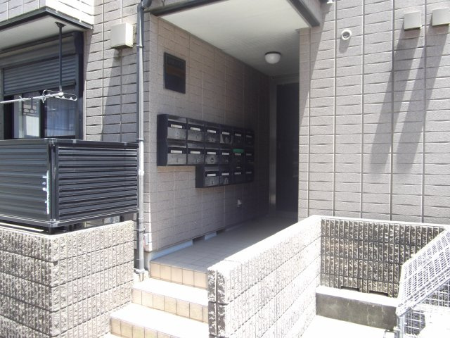 小宮メゾンのエントランス