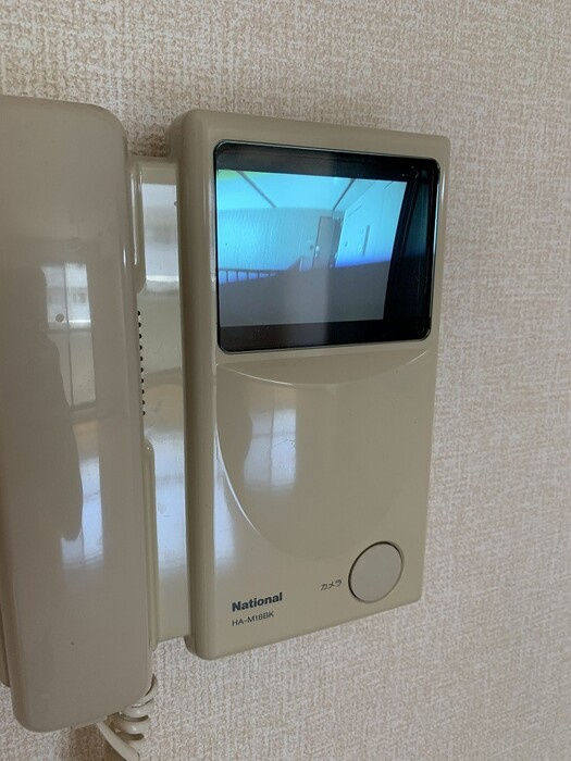 ヴィレッジ札場 A棟のセキュリティ|TVインターホン