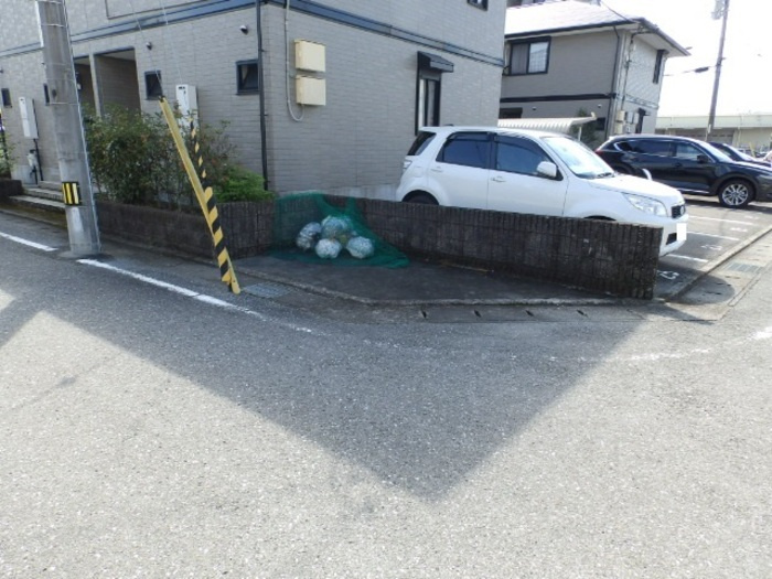 ヴィレッジ札場 A棟のその他|ゴミ置き場