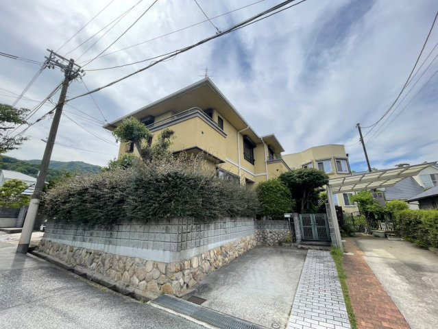 武庫山2丁目貸家